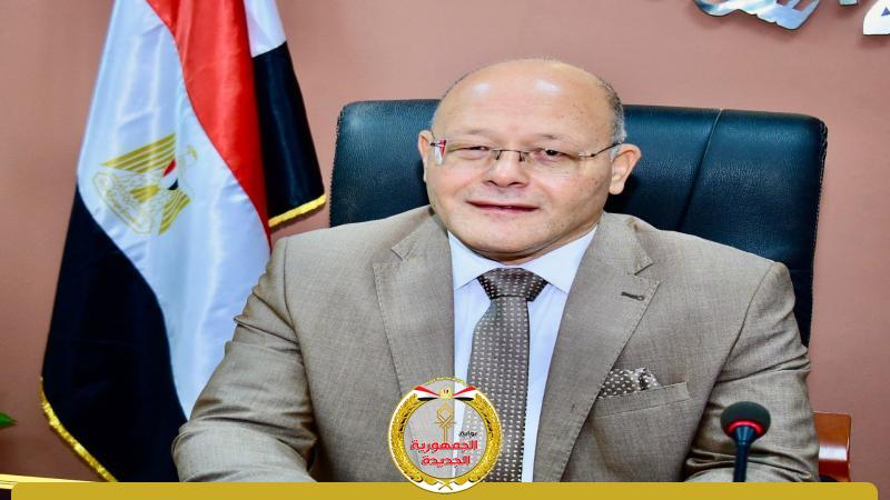 د. حسان النعمانى رئيس جامعة سوهاج 