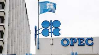 أوبك+ تتجه لتثبيت إنتاج النفط بالربع الأول من 2026 خلال اجتماع الأحد