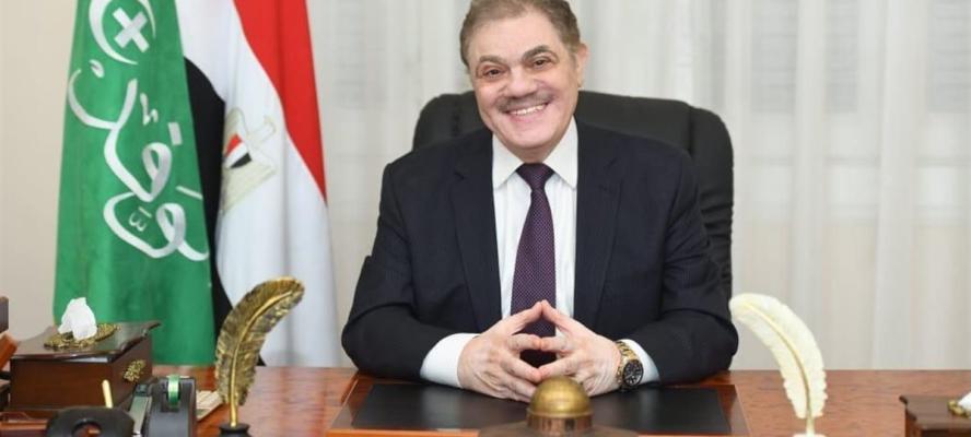 السيد البدوي رئيس حزب الوفد يقاضي منير فخري عبدالنور بتهمة السب والقذف