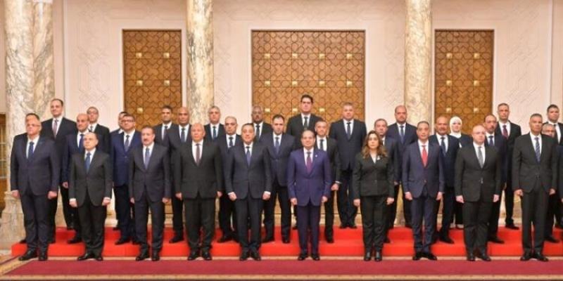 الرئيس السيسي يشهد حلف اليمين للمحافظين الجدد ونوابهم بحضور رئيس الوزراء