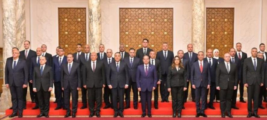 الرئيس السيسي يشهد حلف اليمين للمحافظين الجدد ونوابهم بحضور رئيس الوزراء