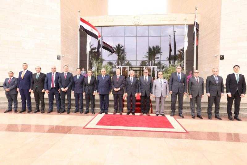 المستشار محمود الشريف يستقبل وفد نادي قضاة مصر