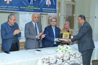 جامعة كفر الشيخ تحتفي بالطلاب المتميزين وتكرم العاملين بالمدن الجامعية