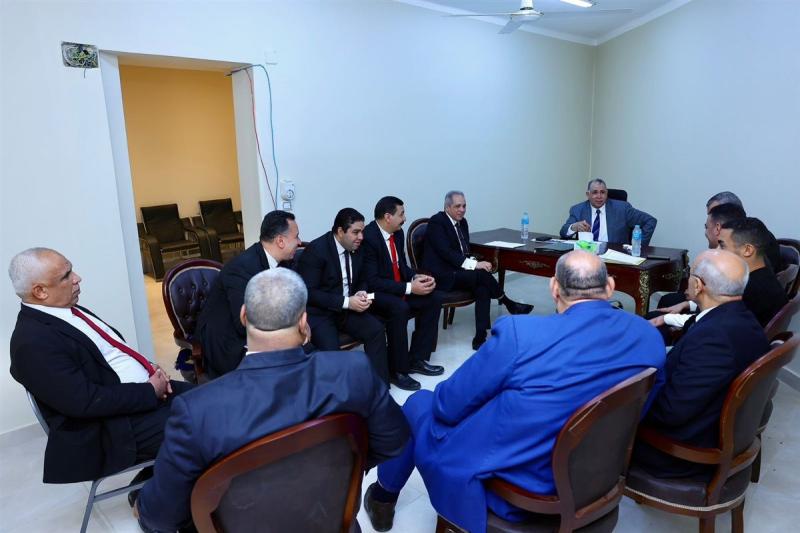 نقيب المحامين يتابع ميدانيًا مشروع نادي محامي سوهاج.. توجيهات عاجلة بتسريع التنفيذ والالتزام بأعلى معايير الجودة