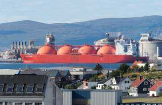 أسواق الطاقة على حافة الانهيار: حرب الشرق الأوسط ترفع أسعار النفط وتضغط على الملاحة الدولية