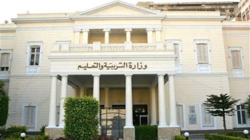 التعليم تنفي شائعات تعطيل الدراسة وتؤكد: انتظام العملية التعليمية السبت.. وخطة حكومية لضمان الاستقرار