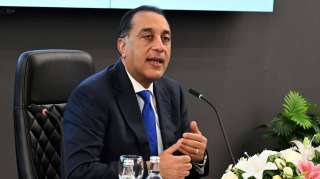 بدء تطبيق مواعيد الغلق الجديدة غدًا.. والحكومة تحدد 7 محافظات لا يطبق عليها قرار التطبيق.. واستثناءات واسعة للمناطق السياحية والأنشطة الحيوية