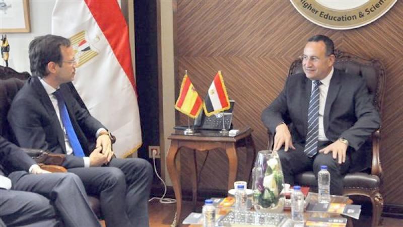 مصر وإسبانيا تعززان التعاون الأكاديمي مع توسع الجامعات الدولية