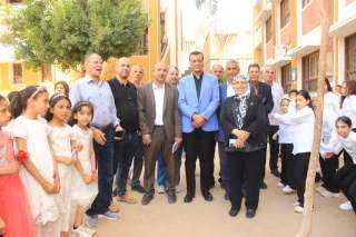 تحت عنوان قادرون على الإبتكار والريادة..... طلاب مدارس المراغه يبدعون فى المعرض السنوى لانشطه العلوم.