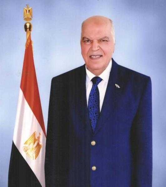 خلف الزناتى نقيب المعلمين ورئيس اتحاد المعلمين العرب :كرامة المعلم المصري خط أحمر